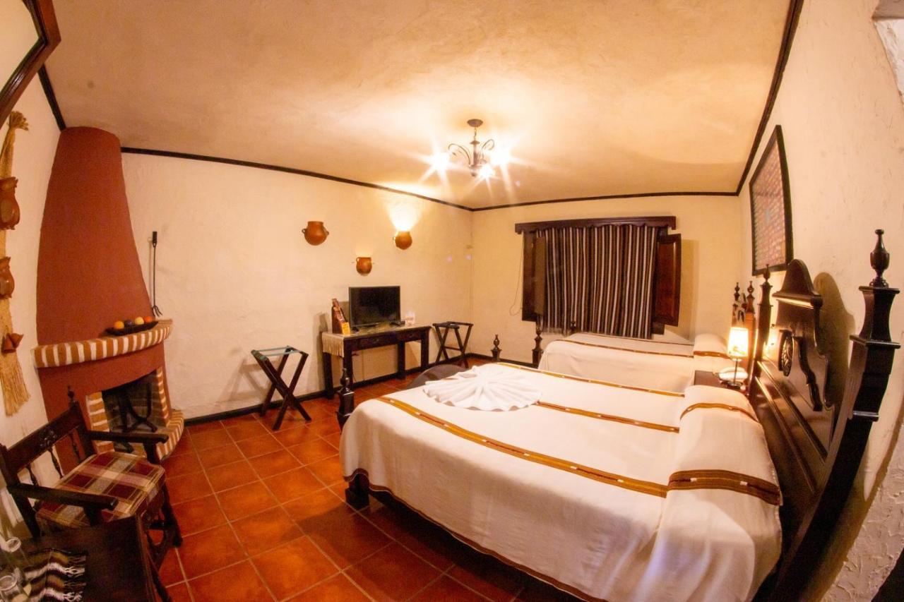 Hotel Posada De Don Rodrigo Panajachel Εξωτερικό φωτογραφία