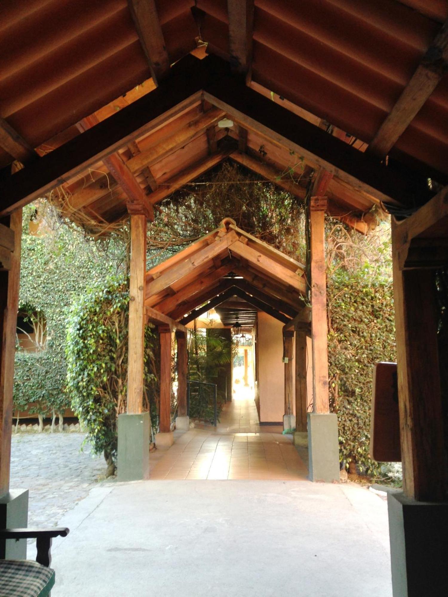 Hotel Posada De Don Rodrigo Panajachel Εξωτερικό φωτογραφία